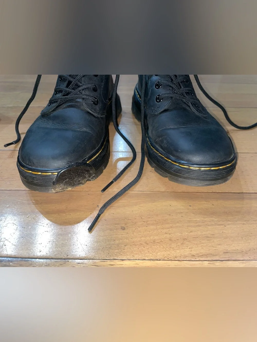 Dr. Martens Air Wair Black Bonny Leather Boots Mens 6 Women’s 7 Combat 6-Eye